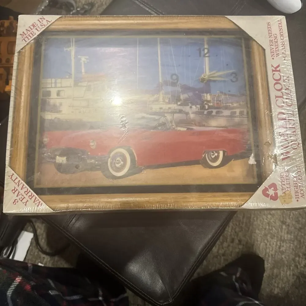 World Clock vintage ford